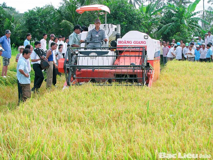 តួនាទីស្នូលនៃសមាគមកសិករក្នុងចលនាកសាងជនបទថ្មី - ảnh 1